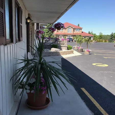 Country Inn Listowel Exterior photo